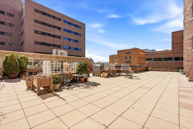 26 10th Street W 1809, Saint Paul, MN 55102