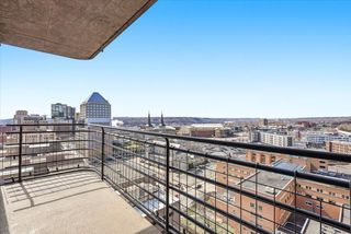 26 10th Street W 1809, Saint Paul, MN 55102