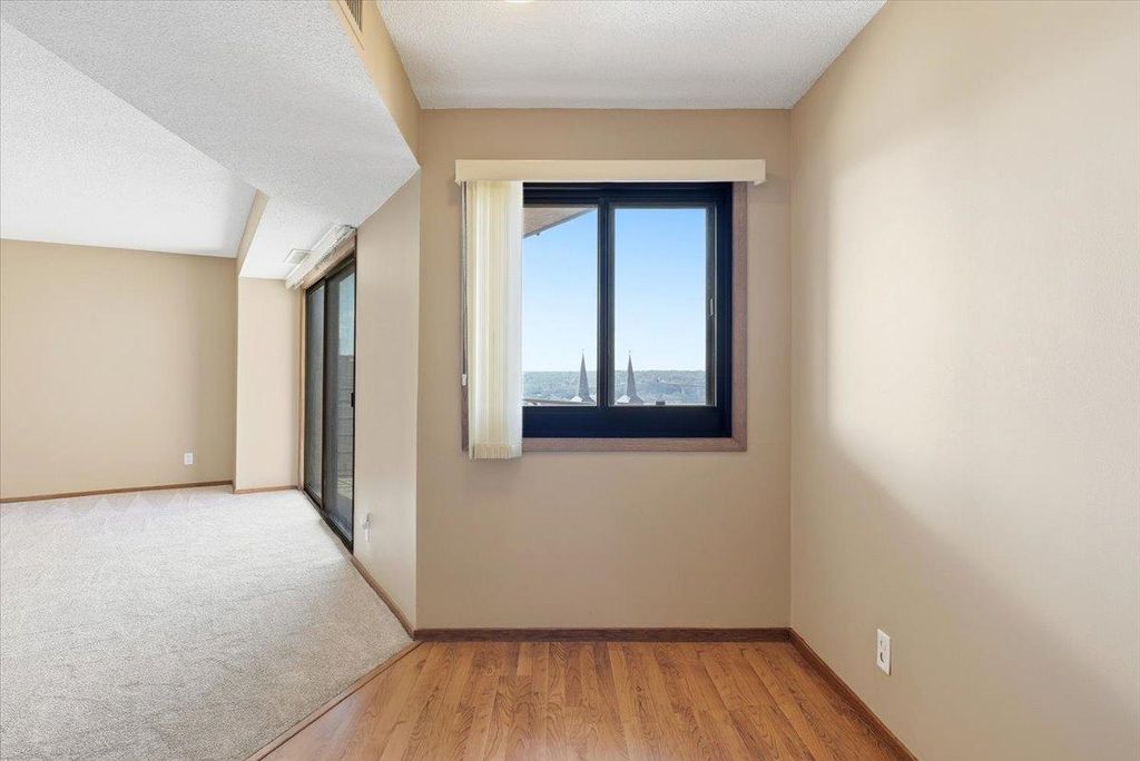 26 10th Street W 1809, Saint Paul, MN 55102 — photo 4