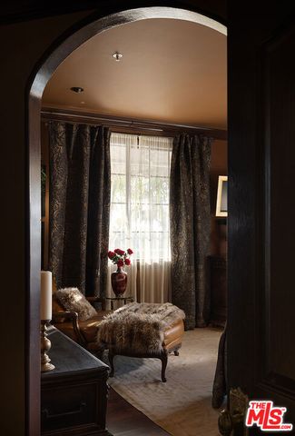 960 N Doheny Drive 306, West Hollywood, CA 90069