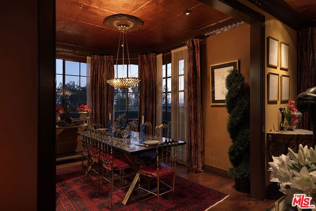 960 N Doheny Drive 306, West Hollywood, CA 90069