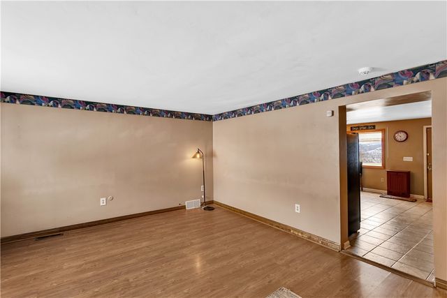 1264 8th Ave, Harrison Twp, PA 15065