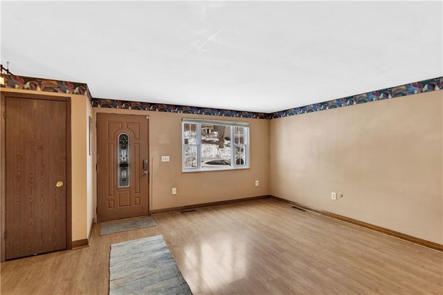 1264 8th Ave, Harrison Twp, PA 15065