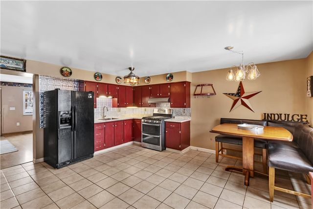 1264 8th Ave, Harrison Twp, PA 15065