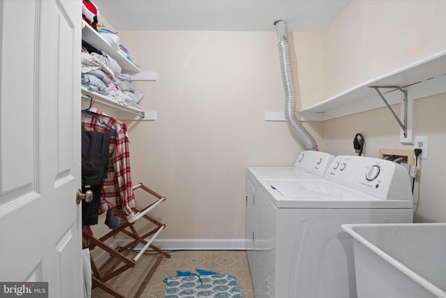 6369 BRAMPTON CT, Alexandria, VA 22304