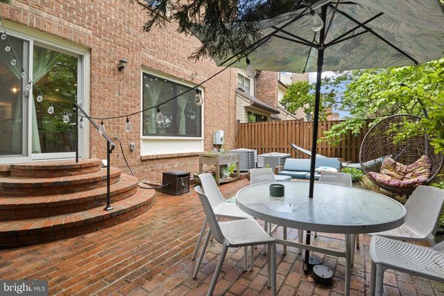 6369 BRAMPTON CT, Alexandria, VA 22304