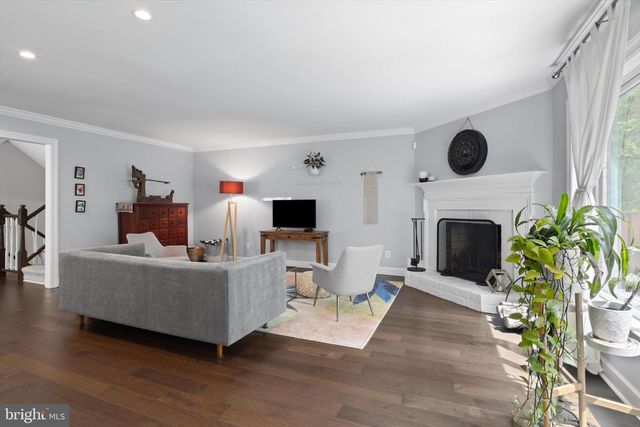 6369 BRAMPTON CT, Alexandria, VA 22304