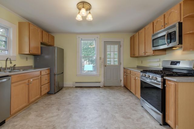 51 Laurel Street, Concord, NH 03301