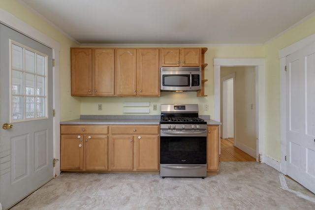 51 Laurel Street, Concord, NH 03301