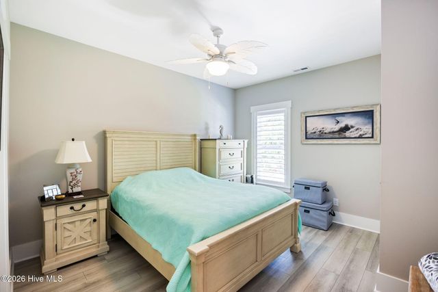 157 NE 4th Street, Oak Island, NC 28465