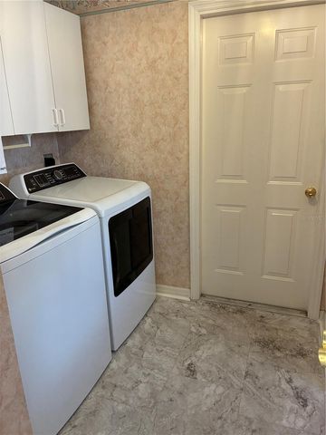 545 CARRERA DRIVE, Lady Lake, FL 32159