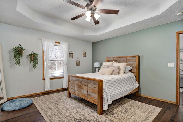 3569 W Cardinal Drive, Springfield, MO 65810