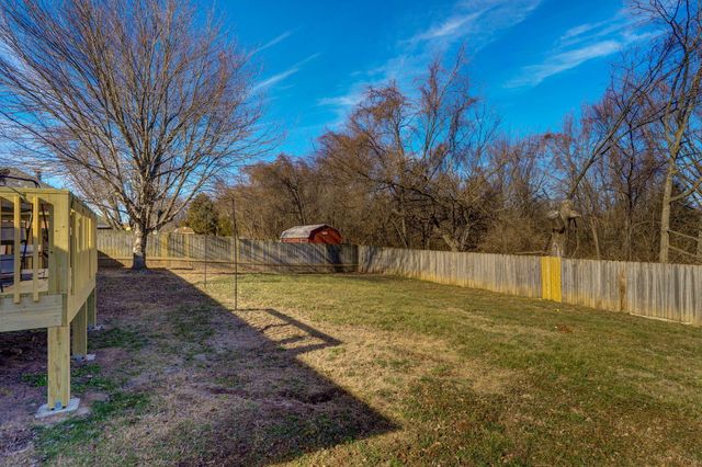 3569 W Cardinal Drive, Springfield, MO 65810