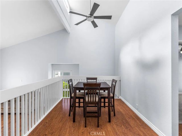 2710 W Segerstrom Avenue F, Santa Ana, CA 92704