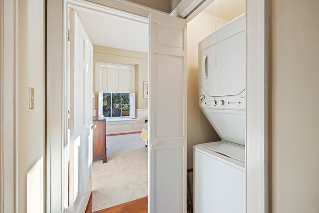 67 Legare 201, Charleston, SC 29401