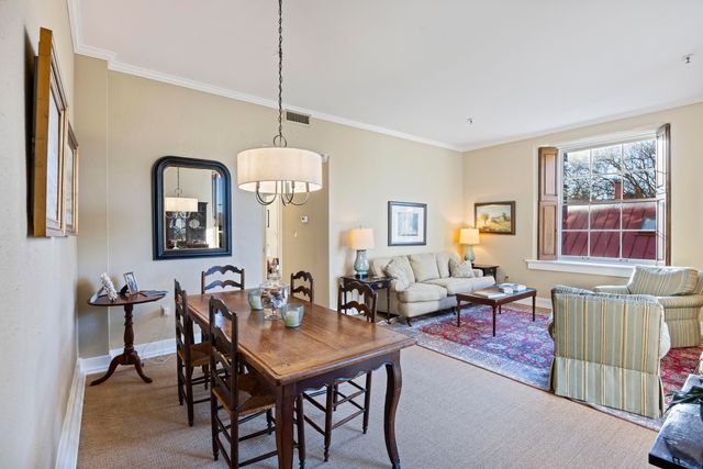 67 Legare 201, Charleston, SC 29401