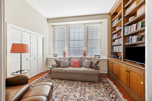 67 Legare 201, Charleston, SC 29401