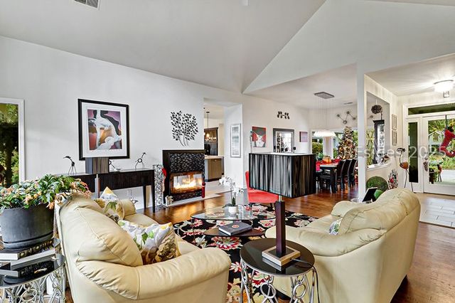 5 Indigo Ct, Hilton Head Island, SC 29926