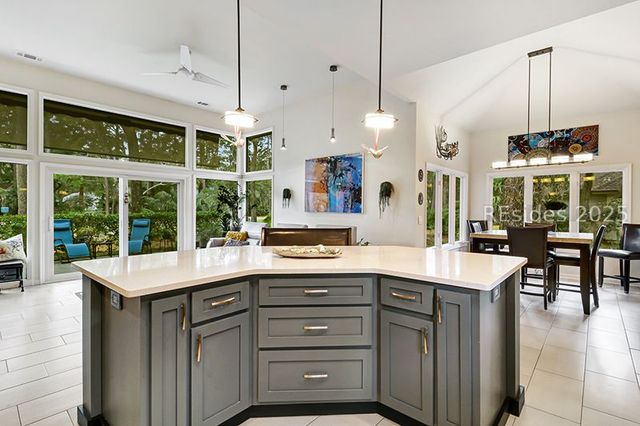 5 Indigo Ct, Hilton Head Island, SC 29926