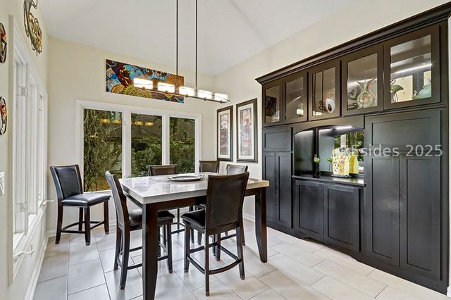 5 Indigo Ct, Hilton Head Island, SC 29926