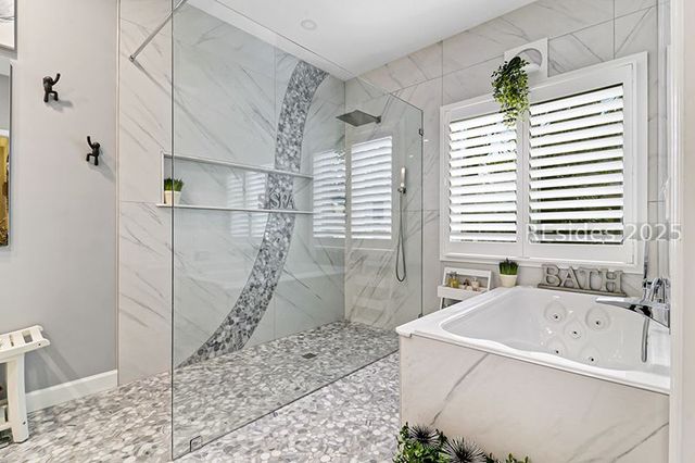 5 Indigo Ct, Hilton Head Island, SC 29926