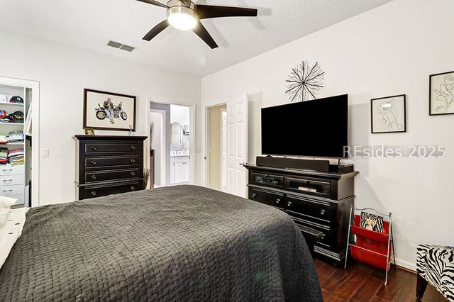 5 Indigo Ct, Hilton Head Island, SC 29926