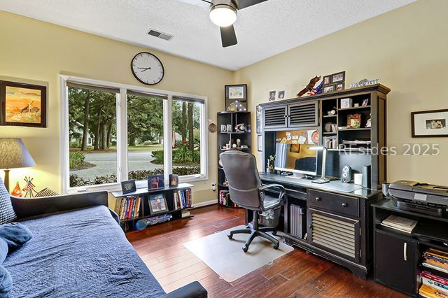 5 Indigo Ct, Hilton Head Island, SC 29926