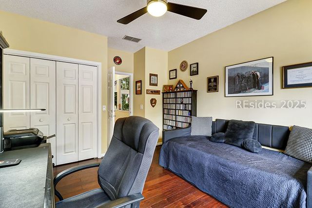 5 Indigo Ct, Hilton Head Island, SC 29926