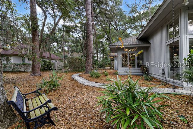 5 Indigo Ct, Hilton Head Island, SC 29926