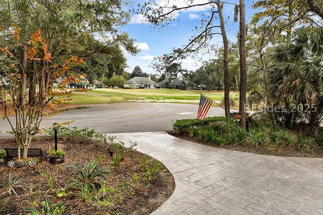 5 Indigo Ct, Hilton Head Island, SC 29926