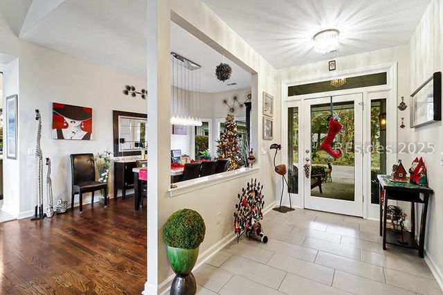 5 Indigo Ct, Hilton Head Island, SC 29926