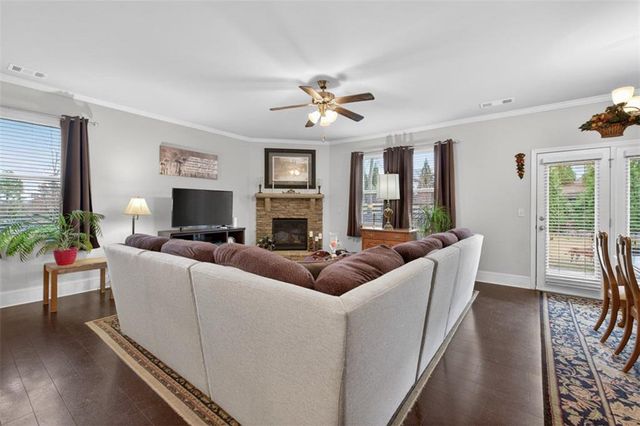 6655 Rivergreen Road, Flowery Branch, GA 30542