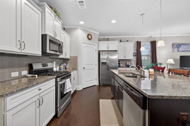 6655 Rivergreen Road, Flowery Branch, GA 30542