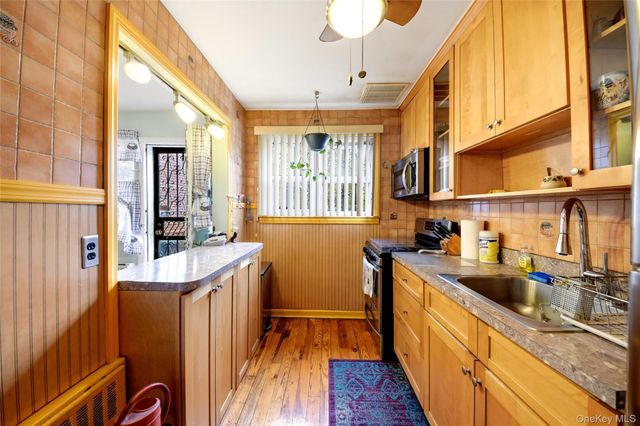 3001 Zulette Avenue, Bronx, NY 10461