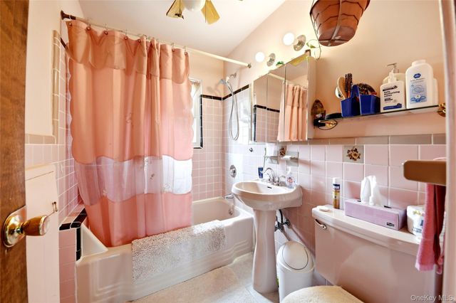 3001 Zulette Avenue, Bronx, NY 10461