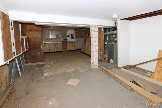3551 Saint Christopher Lane, St Ann, MO 63074