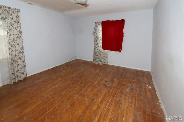 3551 Saint Christopher Lane, St Ann, MO 63074