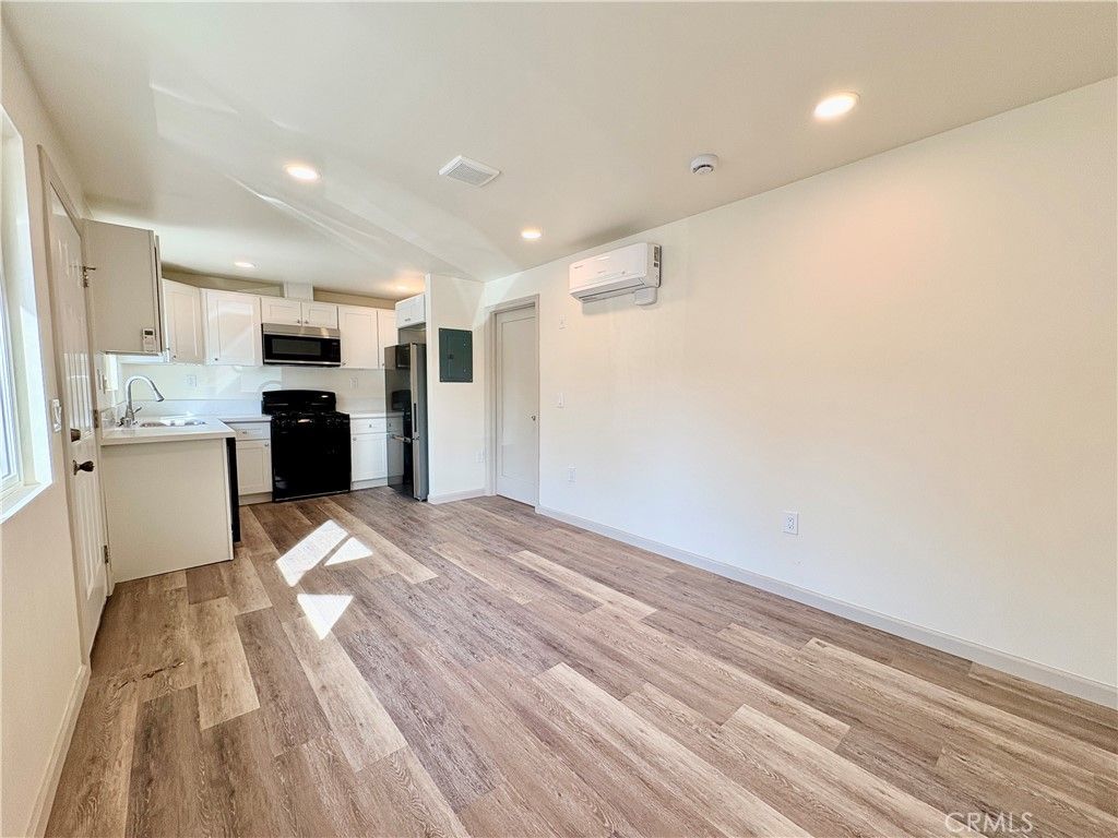 150 E Baseline Road B, San Dimas, CA 91773