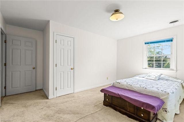 5520 Robinridge Road, Greensboro, NC 27410