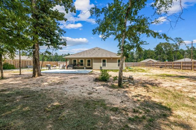 9792 Cold Creek Drive, Conroe, TX 77306