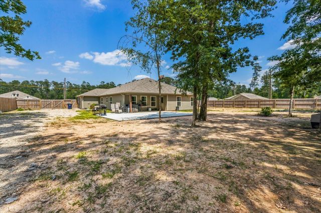 9792 Cold Creek Drive, Conroe, TX 77306