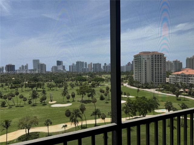 20335 W Country Club Dr 1206, Aventura, FL 33180