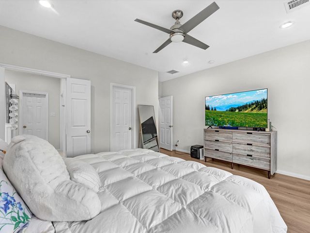 8407 James Franklin Street, Houston, TX 77088