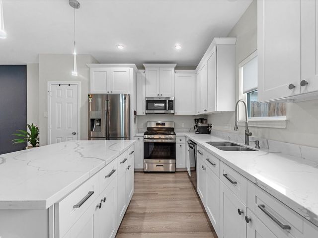 8407 James Franklin Street, Houston, TX 77088