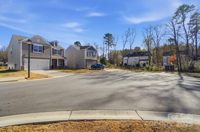 8012 Clairwood Drive, Charlotte, NC 28269