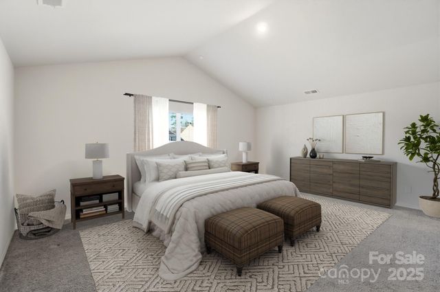 8012 Clairwood Drive, Charlotte, NC 28269