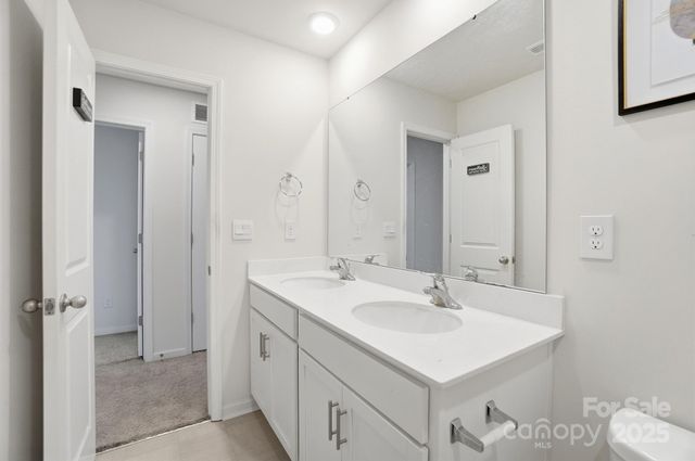 8012 Clairwood Drive, Charlotte, NC 28269