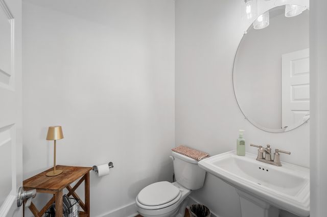 1170 Pebble Run Rd, Hendersonville, TN 37075