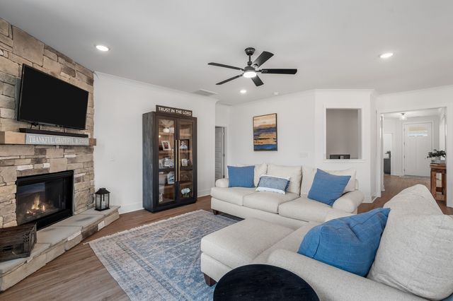 1170 Pebble Run Rd, Hendersonville, TN 37075