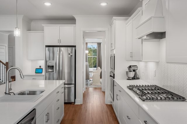 1170 Pebble Run Rd, Hendersonville, TN 37075